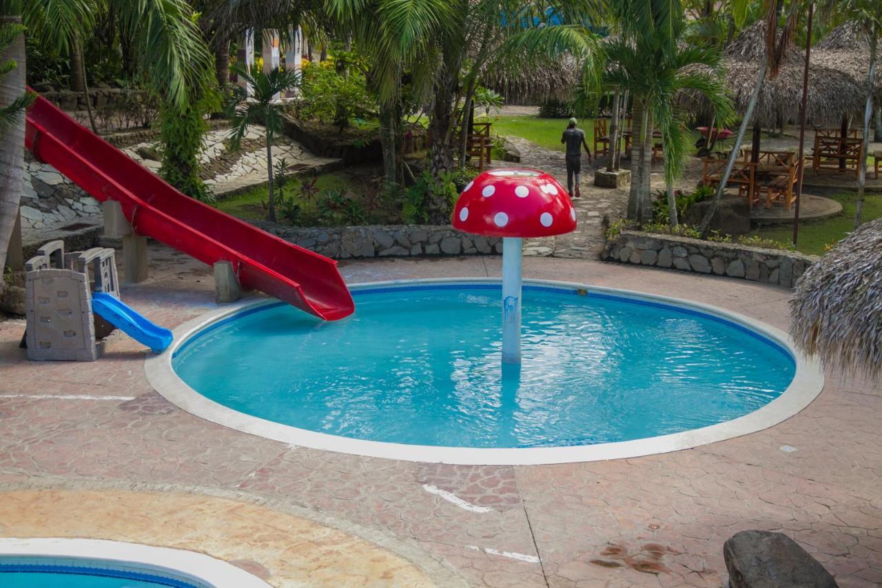 Hotel Colinas Del Rey Hato Mayor Del Rey Extérieur photo